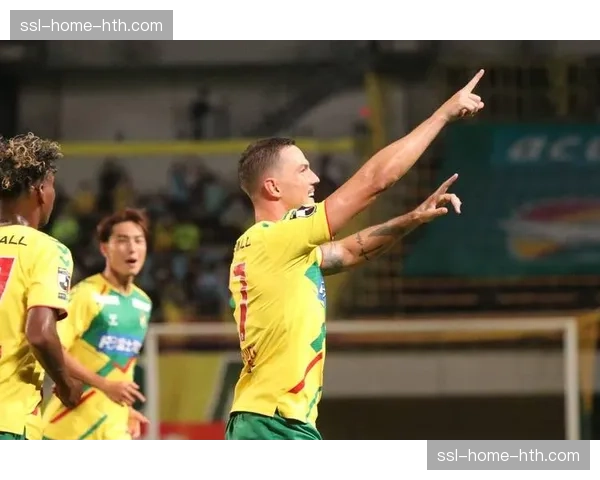 三月效率榜趋势述评：中游球队防守组织效率提升，强队破密集防守难度增加