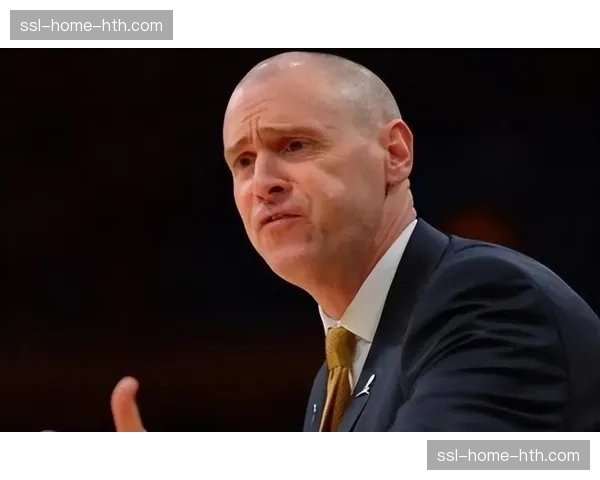 专访步行者主帅:谈论球队坚持快节奏进攻风格的建队哲学与挑战 专访步行者主帅:谈论球队坚持快节奏进攻风格的建队哲学与挑战