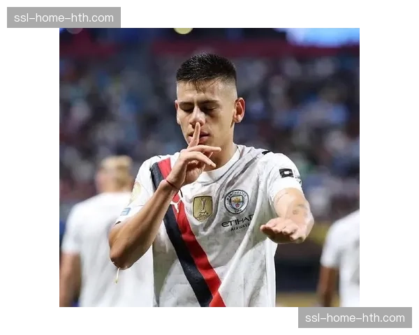 凯文·瓦列霍斯:24岁阿根廷新星的羽量级崛起与未来挑战 凯文·瓦列霍斯:24岁阿根廷新星的羽量级崛起与未来挑战